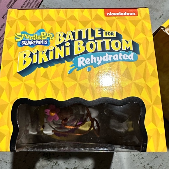 SpongeBob (Sandy 8 inches figurine) Battle for Bikini Bottom Rehydra… - Picture 2 of 3